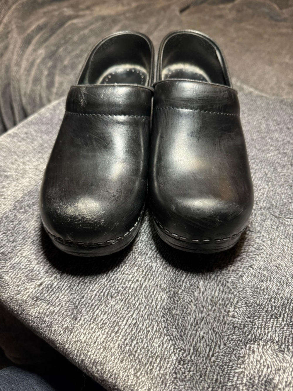 Dansko Black Leather Professional Clogs – Size 38 / US 7.5–8